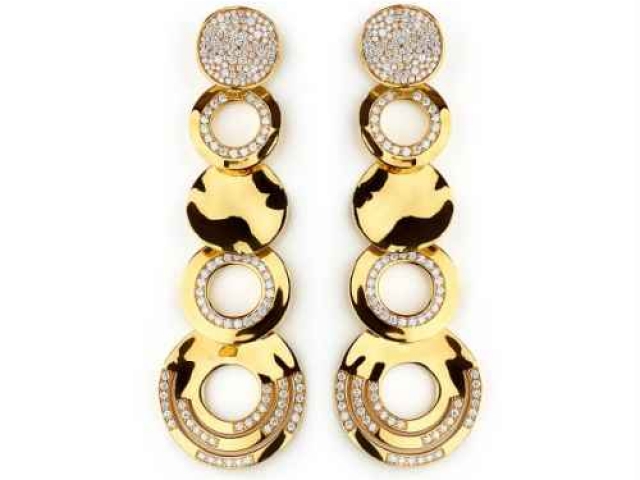 diamond earrings,custom earrings,free from earrings, diamond earrings near me, jewelry