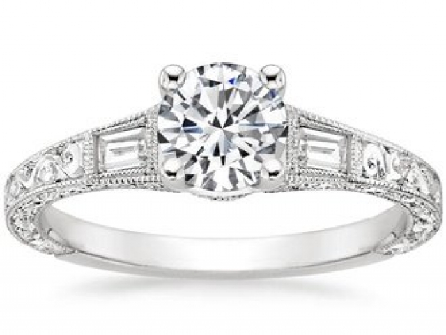Diamond Solitaire Engagement ring